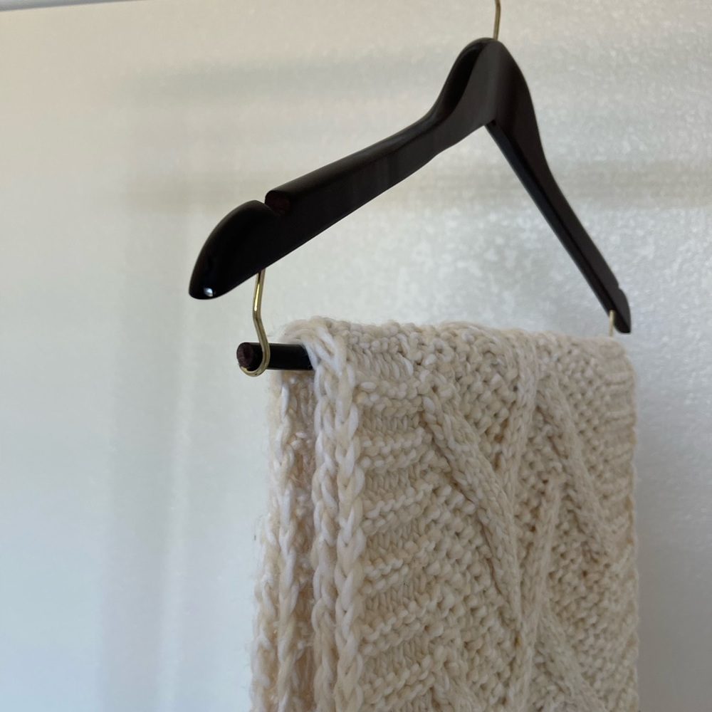 Crochet knit wool bulky scarf